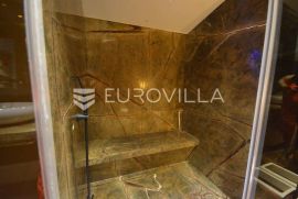 Zagreb, luksuzan, moderan, trosoban penthouse NKP 340 m2 + 3 GPM, Zagreb, Διαμέρισμα