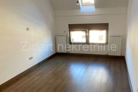 Apartman u naselju Kapije Zlatibora, Čajetina, Wohnung