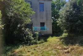 Rab, Kampor obiteljska kuća sa 500m2 građevinskog zemljišta, Rab, Kuća