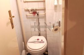 ZAGREB-TRNSKO-PREKRASAN DVOSOBAN STAN NA ODLIČNOJ LOKACIJI !!!, Zagreb, Apartamento