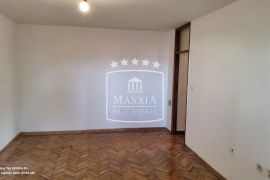 Bili Brig, trosobni stan 90m2 s vrtom! 243000€, Zadar, Kвартира