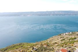 Omiš Stanići 3800 m2 građevinsko zemljište top loakcija, Omiš, Terrain