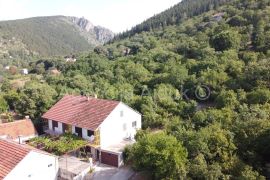 Imotski Donji Proložac kuća 187 m2 - povoljno, Imotski, Haus