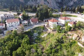 Imotski građevinsko zemljište 1176 m2 Modro jezero - TOP PONUDA!, Imotski, Terra