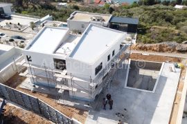 Split Podstrana nova vila sa trajnim pogledom na more 297 m2, Podstrana, Ev