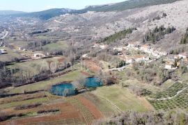 Imotski Glavina Donja građevinsko zemljište 4500 m2, Imotski, Terrain