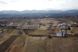 Imotski Donji Proložac 1900 m2 građevinsko zemljište - novo, Imotski, Terrain