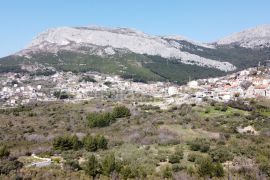 Klis građevinsko zemljište 1568 m2 - novo u ponudi, Klis, Terra