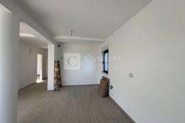 Opatija Bregi lijepi stan u novogradnji!, Matulji, Appartment