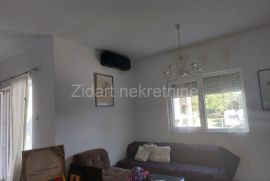 Višnjica, novogradnja, trosoban, Palilula, Apartamento