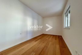 Kostrena, 3-soban s dnevnim boravkom i vrtom, novogradnja, Kostrena, Appartement