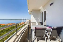 Crikvenica - Dvoetažni stan s pogledom, Crikvenica, Apartamento