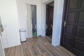 Klenovica, stan na prvom katu sa pogledom, Novi Vinodolski, Appartement