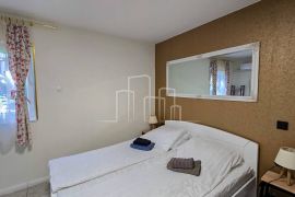 PRILIKA Opremljen stan na dan sa Booking profilom prodaja 34m2 +6m2 vešeraj Bjelave Centar, Sarajevo Centar, Daire