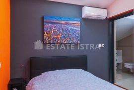 Penthouse Vidikovac, POGLED MORE!!, Pula, Kвартира