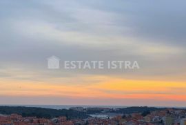 Penthouse Vidikovac, POGLED MORE!!, Pula, Stan