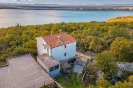 CRIKVENICA, JADRANOVO- kuća 129m2 s pogledom na more + okoliš 440m2, Crikvenica, Casa