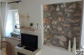 Kuća 42 m2 – Zaton *Kamena kuća* (ID-2460/E), Nin, Haus