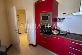 STAN U PRIZEMLJU S POGLEDOM NA MORE - DIKLO, ZADAR, Zadar, Apartamento