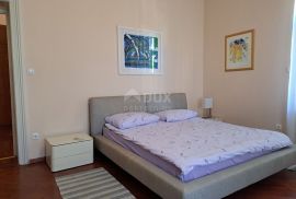 OPATIJA, CENTAR- Luksuzan stan od 180 m2 s pogledom na more i 4 parkirna mjesta, Opatija, Διαμέρισμα