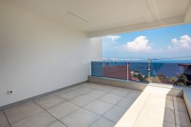 OPATIJA, CENTAR, PENTHOUSE s pogledom na more, bazen, garaža, Opatija, Appartamento