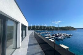 Jadranovo-penthouse prvi red do mora, Crikvenica, Appartement