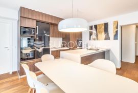 Zagreb, Zvonimirova, prekrasan četverosoban stan, 108 m2 NKP, Zagreb, Appartment