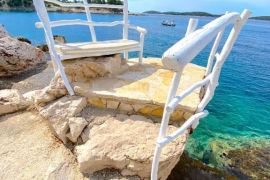 OTOK HVAR - Vila u gradu Hvaru prvi red do mora, Hvar, Дом