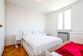 Rovinj, obiteljski stan na odličnoj lokaciji, Rovinj, Appartement