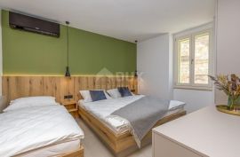 ISTRA, VRSAR - Šarmantna apartmanska kuća u centru Vrsara, Vrsar, Ev