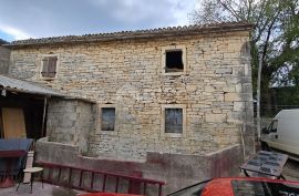 ISTRA, ŽMINJ - Dvije kamene kuće za renovaciju nadomak grada, Žminj, House