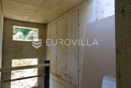 Lovran, novogradnja, penthouse NKP 204,78m2, panoramski pogled, Lovran, Appartamento