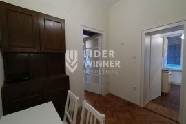 Odličan salonac na izuzetnoj lokaciji ID#130024, Stari Grad, Flat