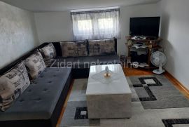 Barajevo,Carice Milice, troiposoban, 47m2, uknjiženo, Barajevo, Appartamento