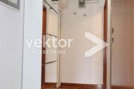 Pećine, 1-soban s dnevnim boravkom, 1. red do mora, Rijeka, Appartment