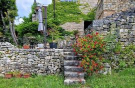 ISTRA, BUJE - Kamena kuća sa spektakularnim pogledom, Buje, Kuća