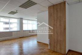 Novi Beograd - YUBC - 109m2 ID#22218, Novi Beograd, Commercial property