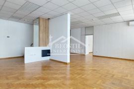 Novi Beograd - YUBC - 109m2 ID#22218, Novi Beograd, Commercial property