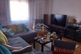 Zemun - Batajnica - 73,5m2 ID#22214, Zemun, House