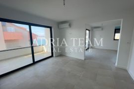 APARTMAN U NOVOGRADNJI, 50 m OD MORA! ODLIČNA POZICIJA - POVLJANA , PAG, Povljana, Διαμέρισμα