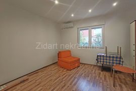 Voždovac, Podravska, 37m2, odmah useljiv, Voždovac, Wohnung