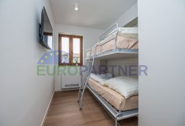 EKSKLUZIVA AGENCIJE - Kamena vila s dodatnim apartmanom, Višnjan, Višnjan, Kuća