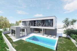 Kaštel Novi, moderna vila u izgradnji s bazenom i pogledom na more, Kaštela, House