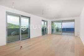 Opatija, Centar, prekrasan trosoban u novogradnji s pogledom na more NKP 110.54 m2, Opatija, Daire