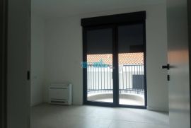 PENTHAUS NOVOGRADNJA STROGI CENTAR CRIKVENICE, Crikvenica, Apartamento