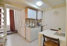 ATRAKTIVNO! Stan cca 80 m2 | 4 apartmanske jedinice | Top pozicija! | Dubrovnik, Stari grad, Dubrovnik, شقة