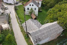 Staro gospodarstvo u okolici Samobora (Otruševec), Samobor - Okolica, House