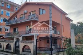 Smederevo - Centar - 118m2+5.42a ID#22267, Smederevo, Casa