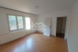 Smederevo - Centar - 118m2+5.42a ID#22267, Smederevo, Casa