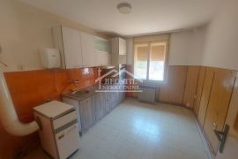 Smederevo - Centar - 118m2+5.42a ID#22267, Smederevo, Casa